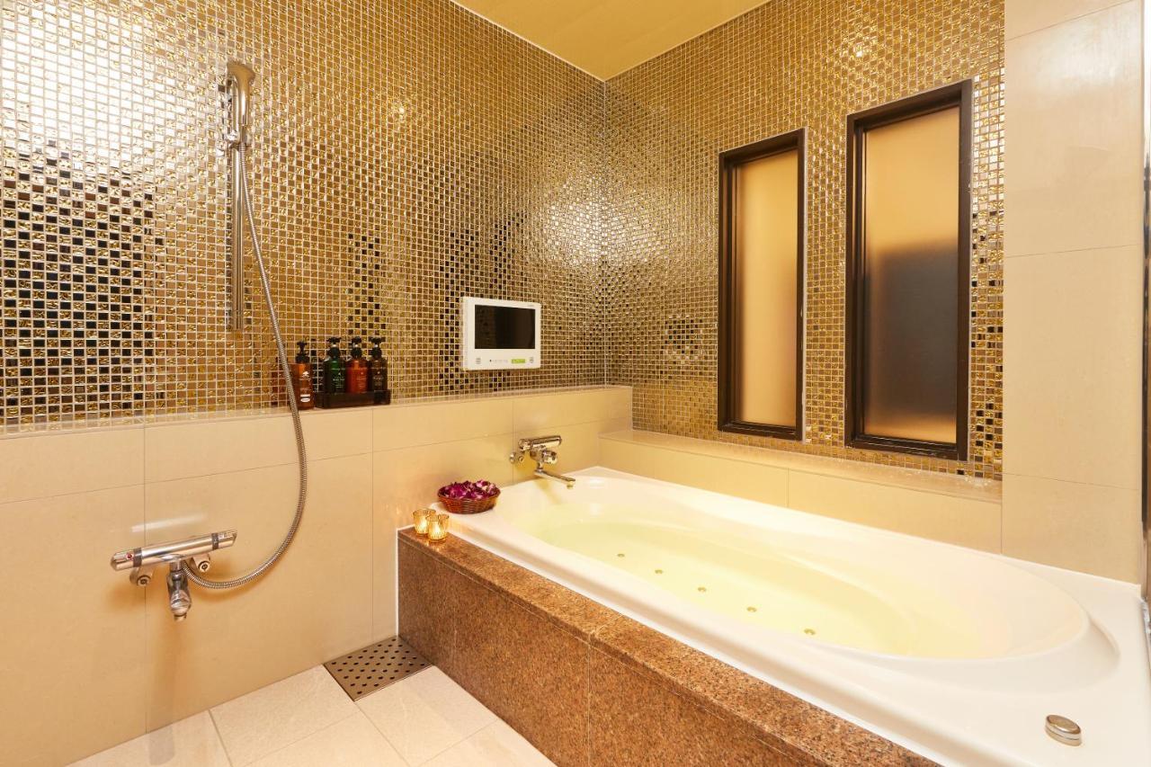 Hotel Artia Nagoya (Adults Only) Kitanagoya Kültér fotó